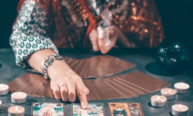 Deep Soulmate Tarot Reading for Conscious Couples